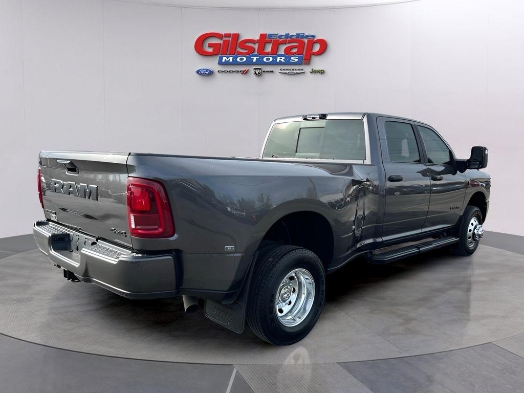 RAM 3500 Big Horn Crew Cab LWB 4WD DRW 2025