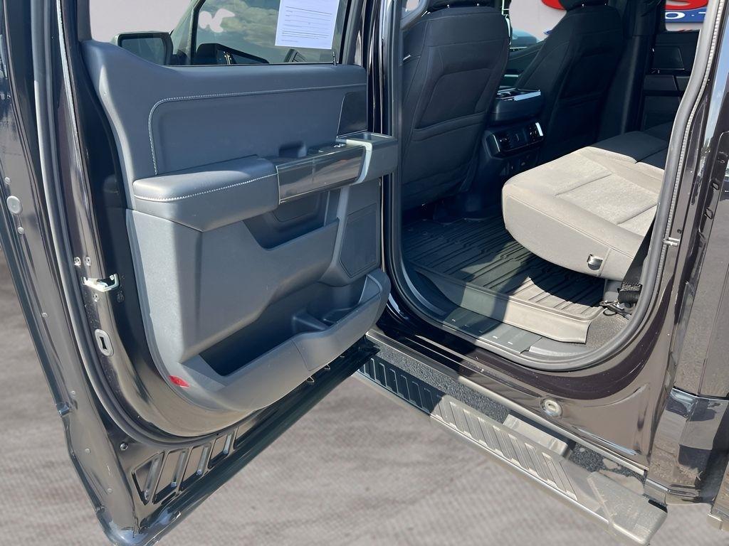 Ford F-150 XLT SuperCrew 5.5-ft. Bed 4WD 2023