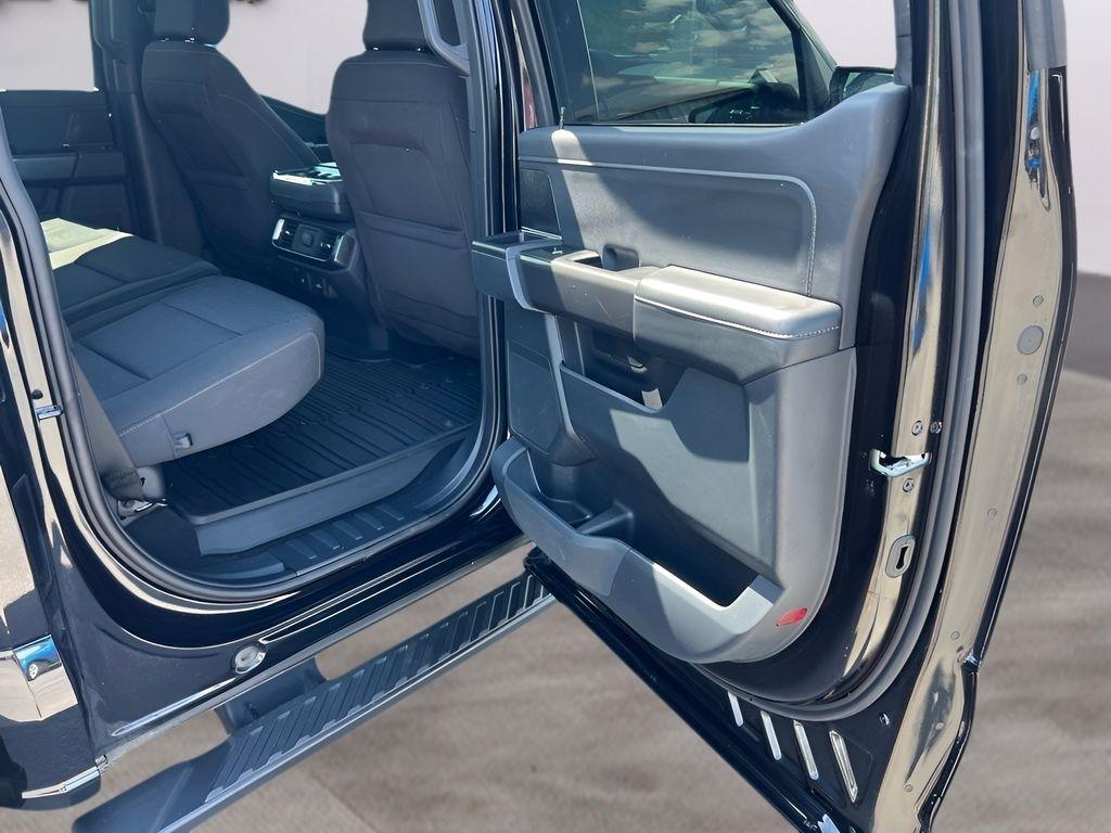 Ford F-150 XLT SuperCrew 5.5-ft. Bed 4WD 2023