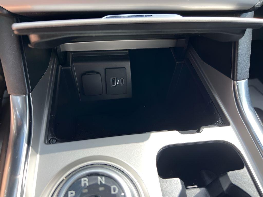 Ford Explorer XLT AWD 2022