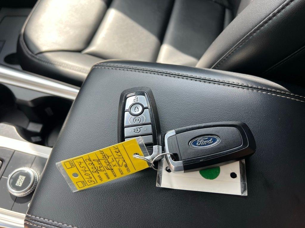 Ford Explorer XLT AWD 2022