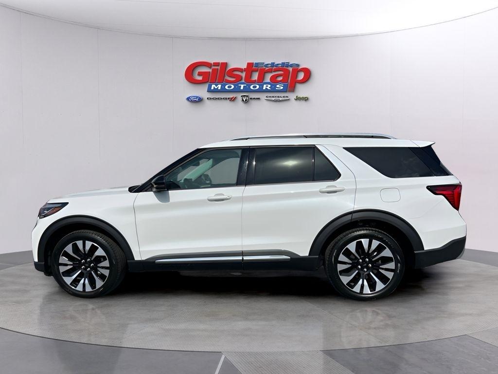 Ford Explorer Platinum AWD 2025