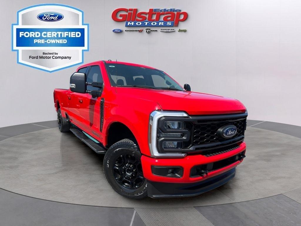 Ford F-250 SD XLT Crew Cab 4WD 2024