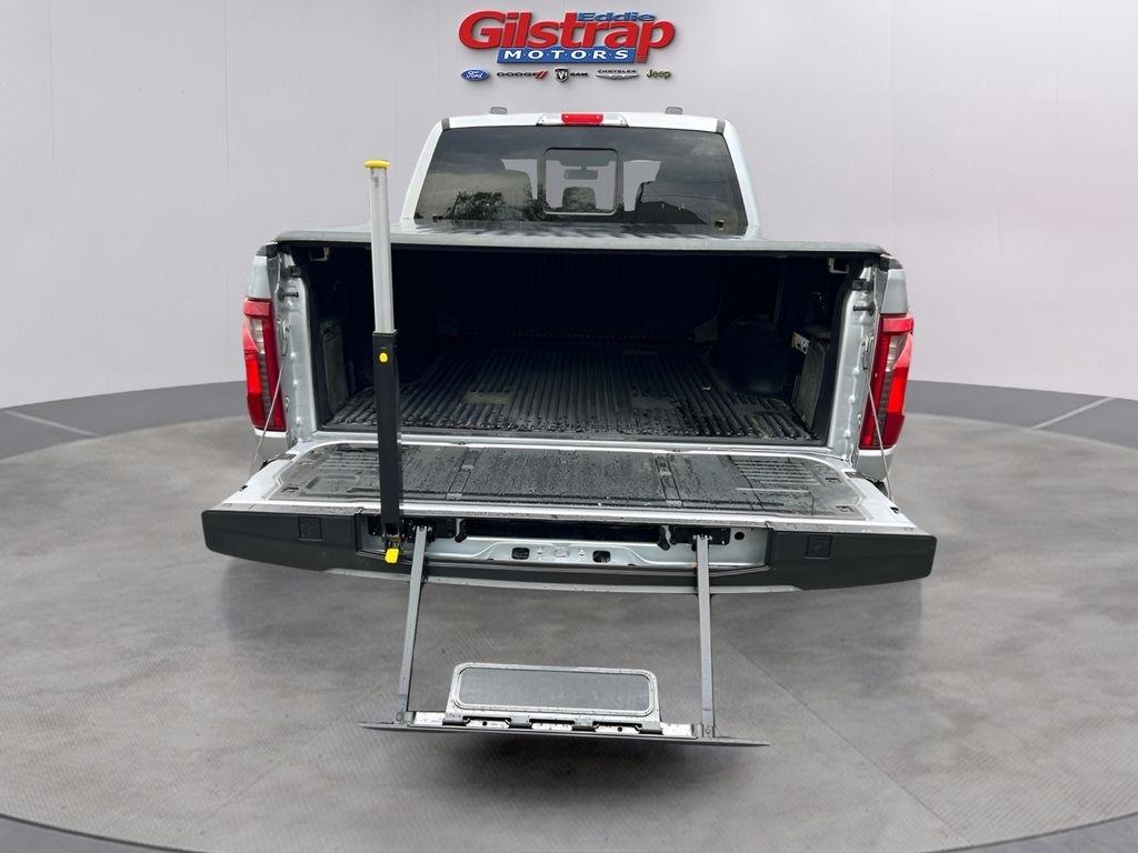 Ford F-150 XLT SuperCrew 4WD 2024