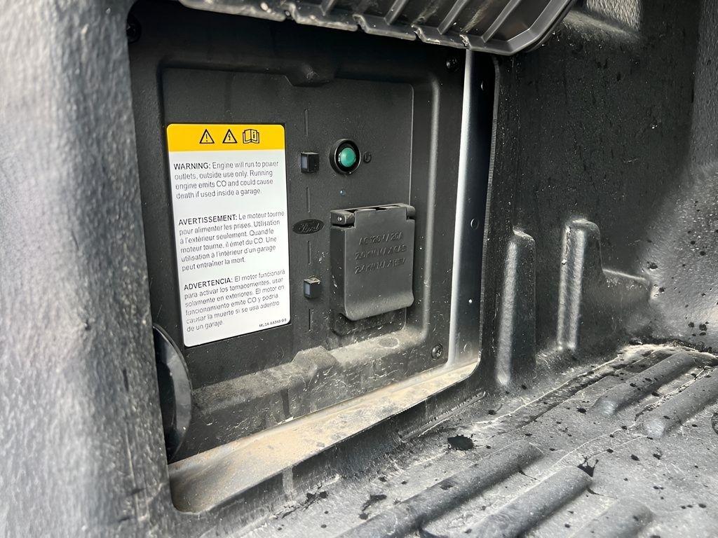 Ford F-150 XLT SuperCrew 4WD 2024