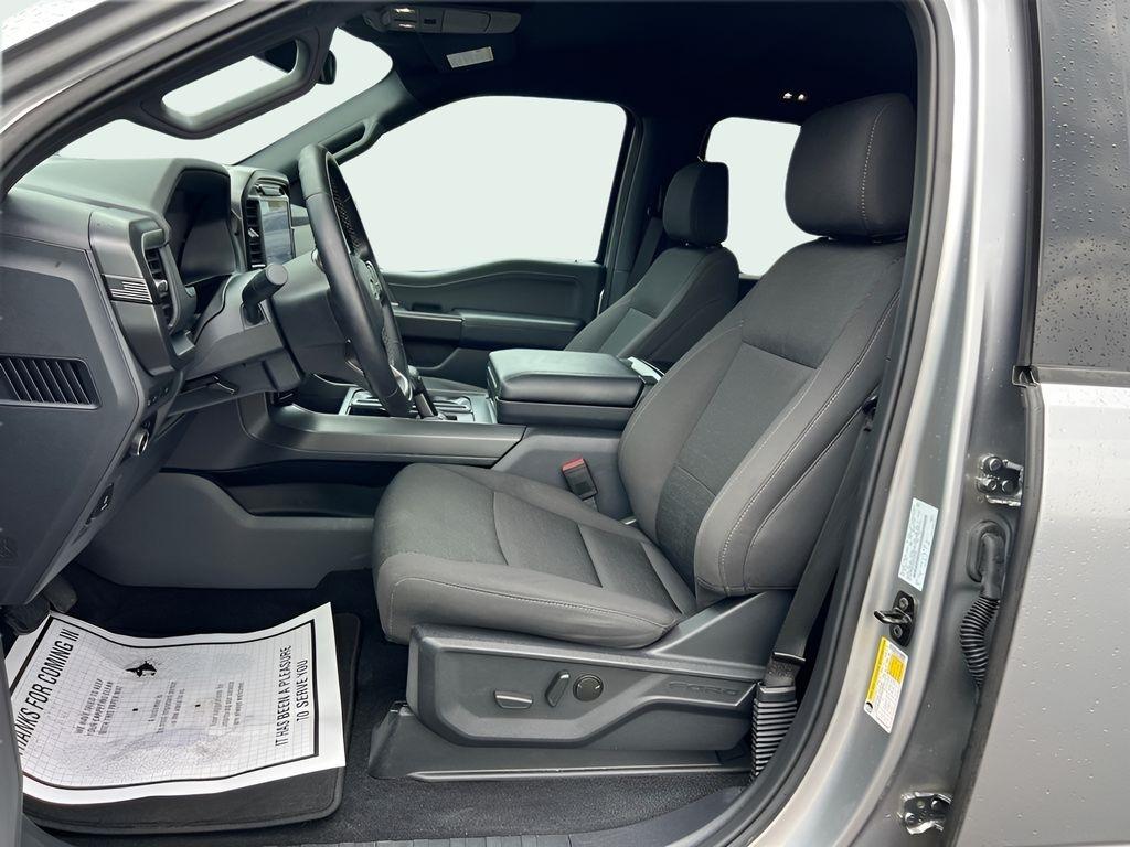 Ford F-150 XLT SuperCrew 4WD 2024