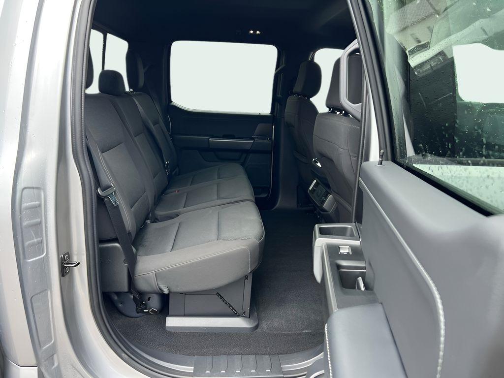 Ford F-150 XLT SuperCrew 4WD 2024