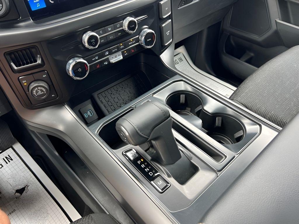 Ford F-150 XLT SuperCrew 4WD 2024