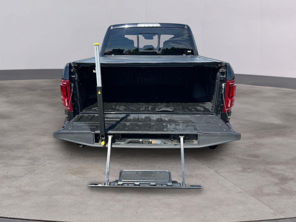 Ford F-150 Raptor SuperCrew 4WD 2018