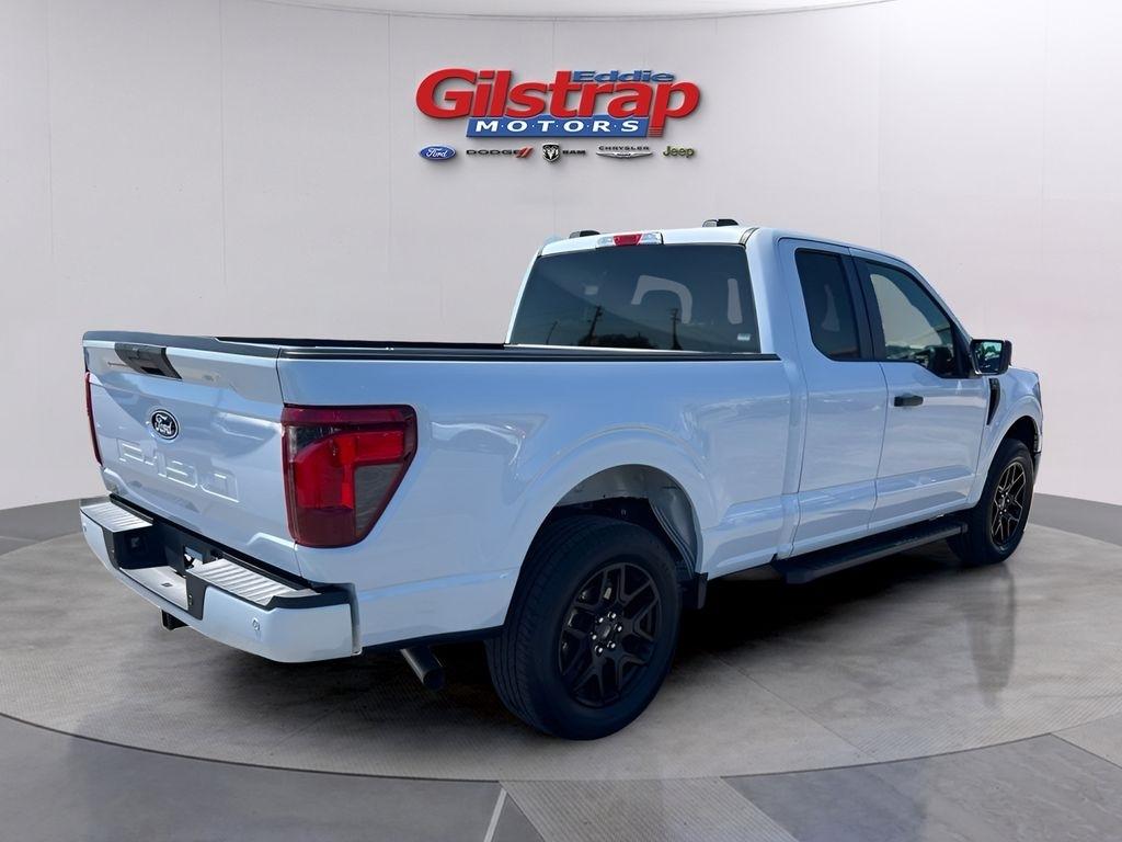 Ford F-150 STX SuperCab 4WD 2025