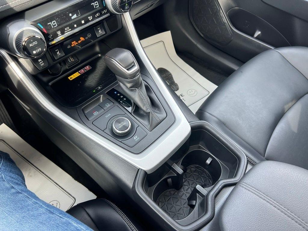 Toyota RAV4 Hybrid XLE Premium 2024