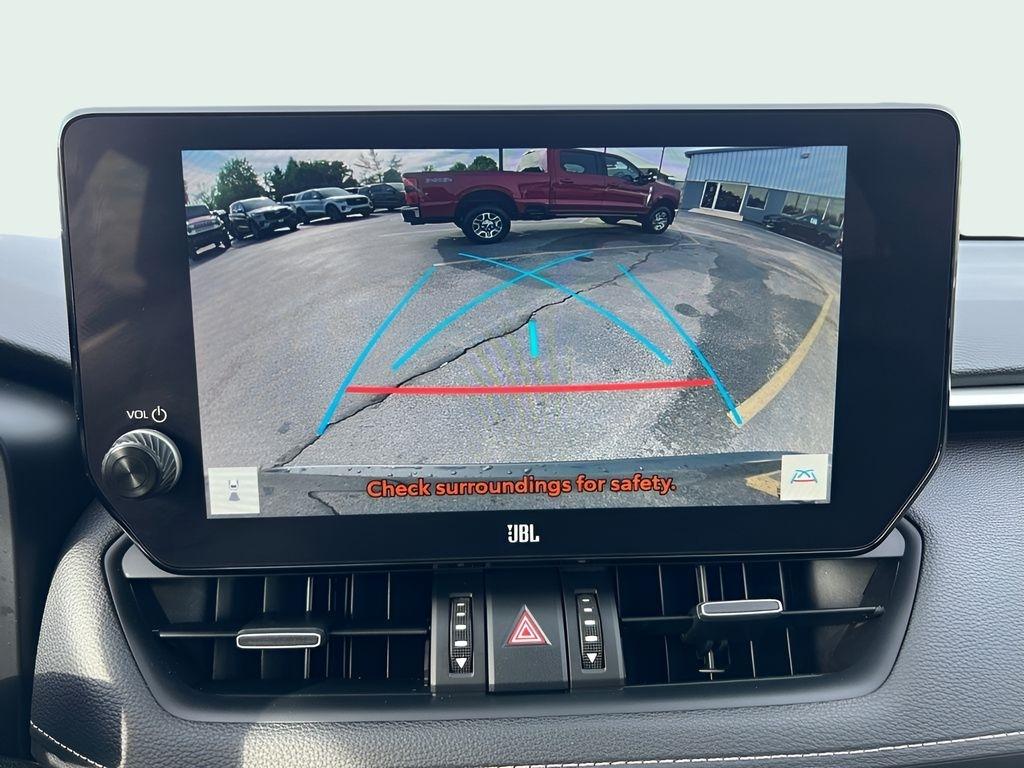 Toyota RAV4 Hybrid XLE Premium 2024