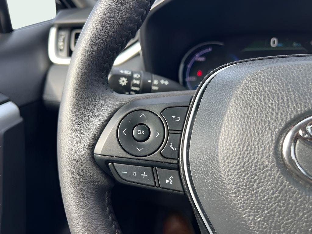 Toyota RAV4 Hybrid XLE Premium 2024