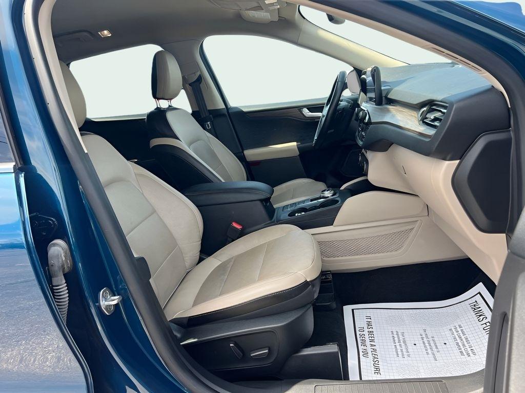Ford Escape Titanium 4WD 2020