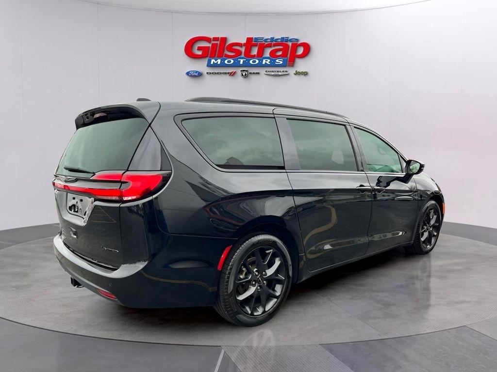 Chrysler Pacifica Limited 2024