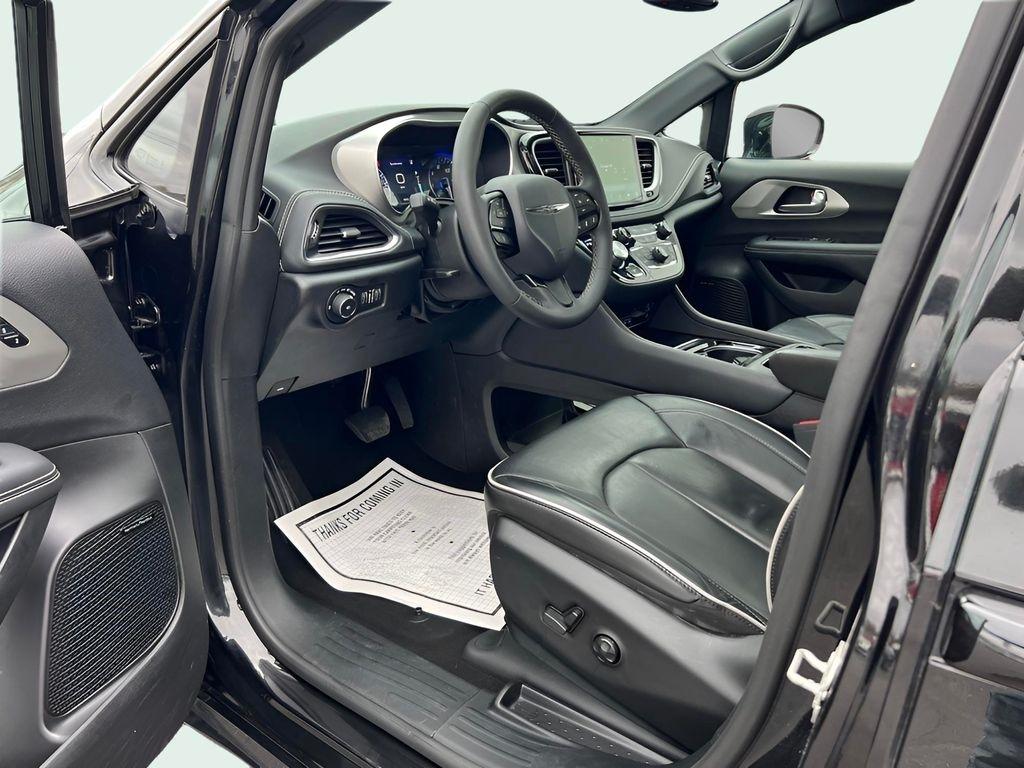 Chrysler Pacifica Limited 2024