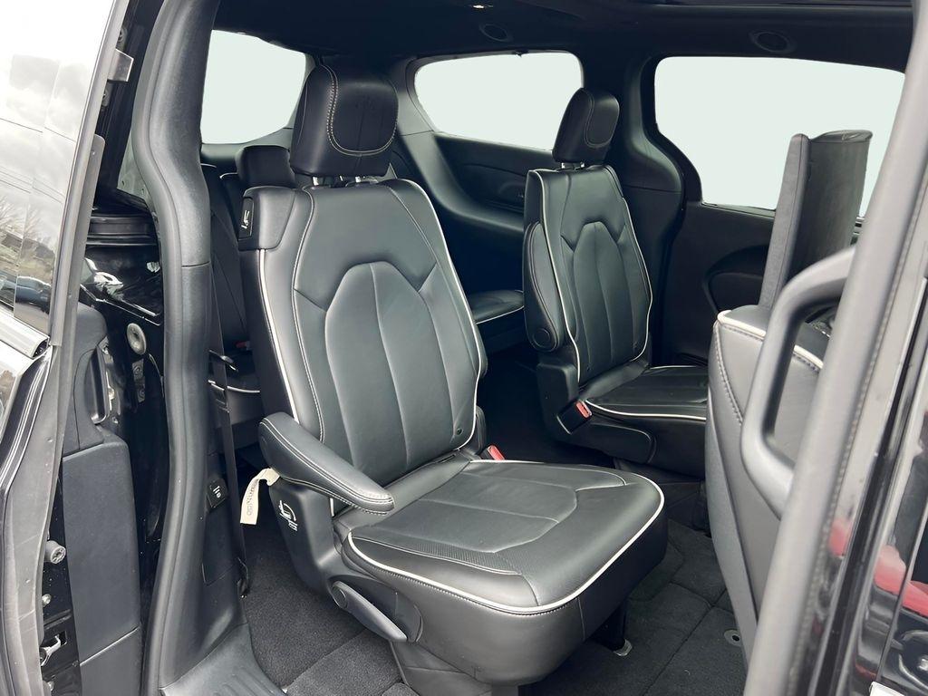 Chrysler Pacifica Limited 2024