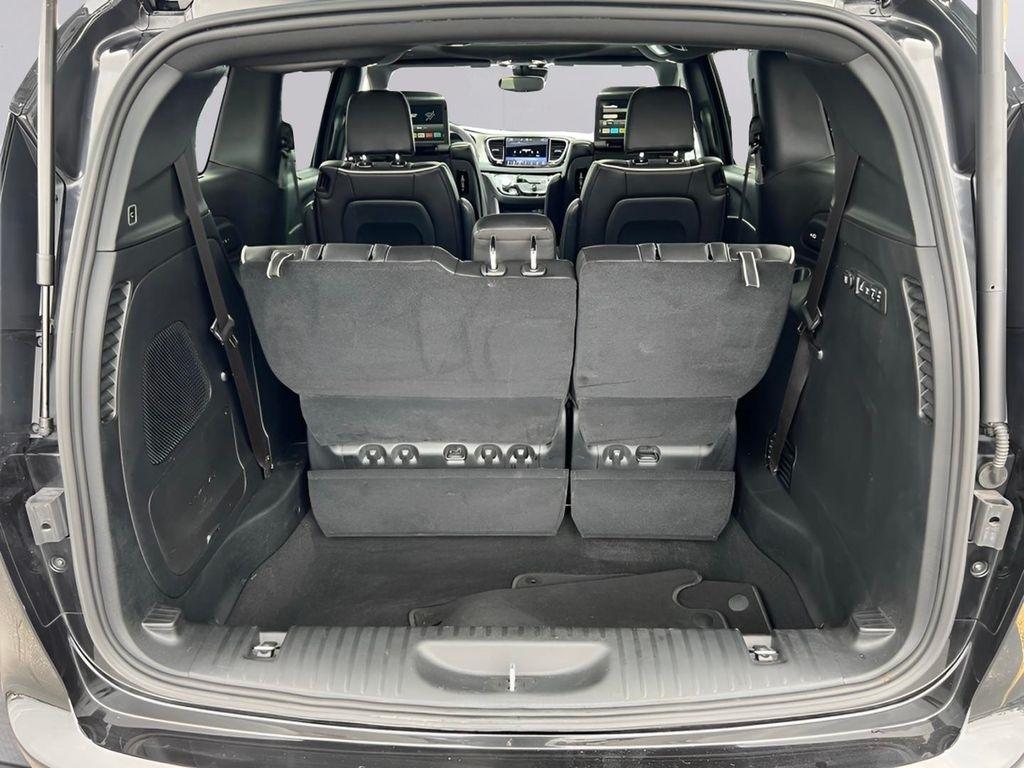 Chrysler Pacifica Limited 2024