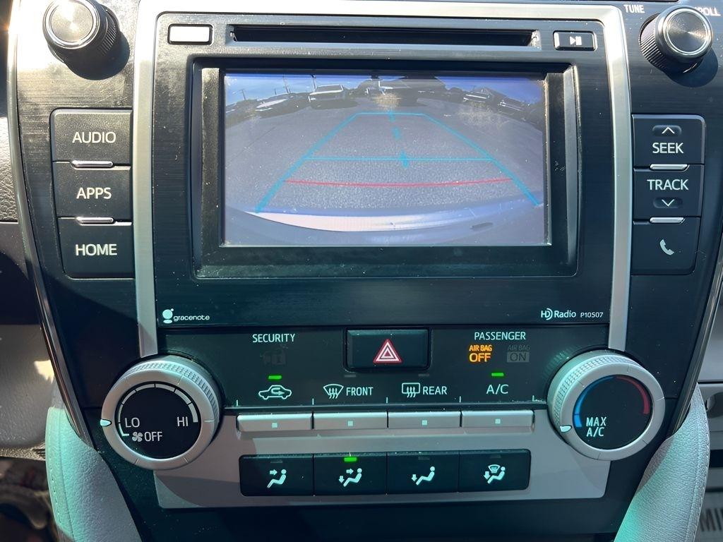 Toyota Camry LE 2014
