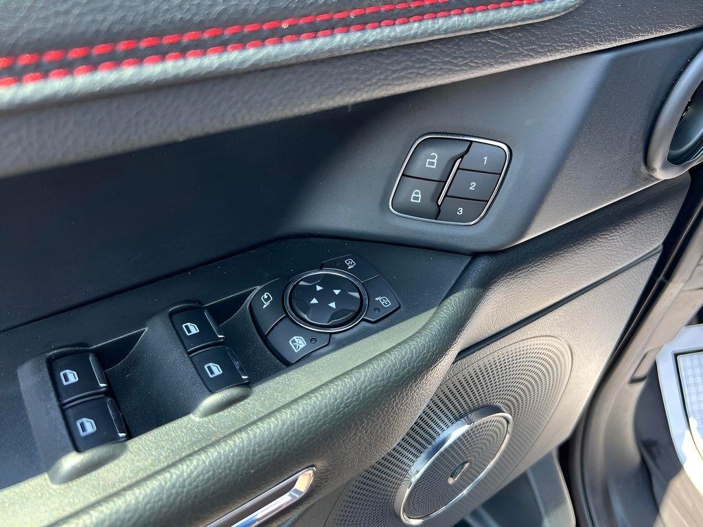 Ford Expedition MAX Limited 4WD 2021