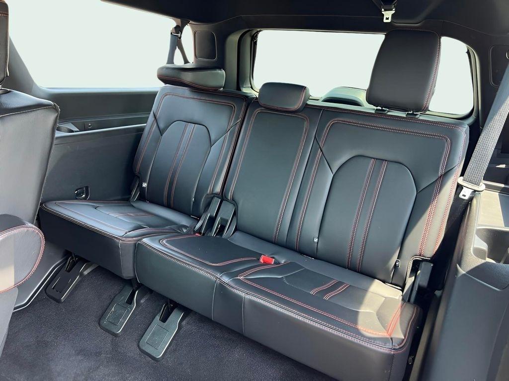 Ford Expedition MAX Limited 4WD 2021