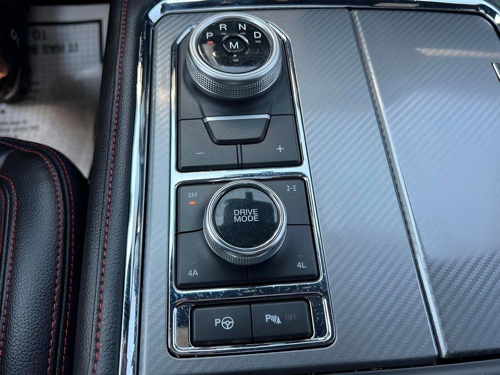 Ford Expedition MAX Limited 4WD 2021