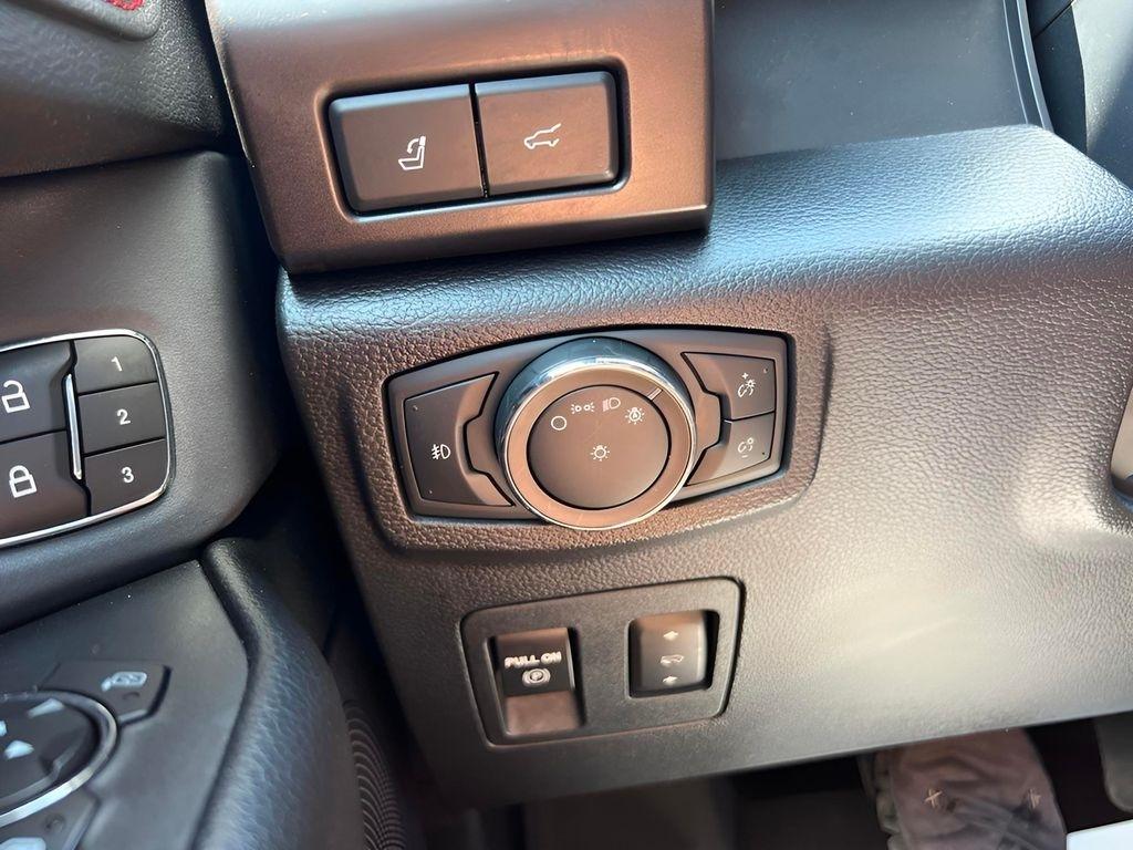 Ford Expedition MAX Limited 4WD 2021