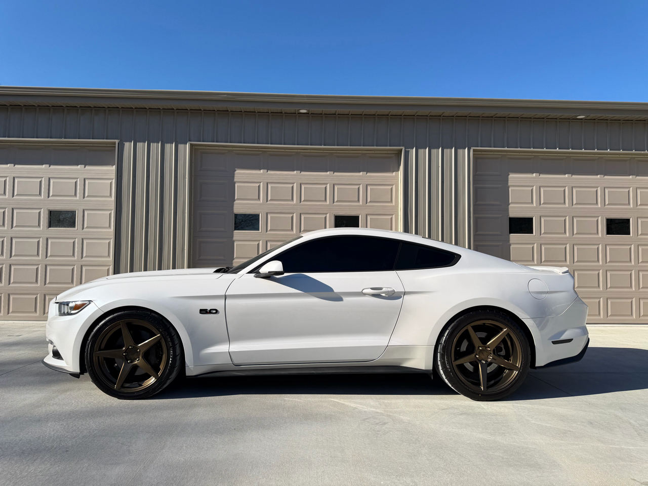 Ford Mustang GT Premium Coupe 2017