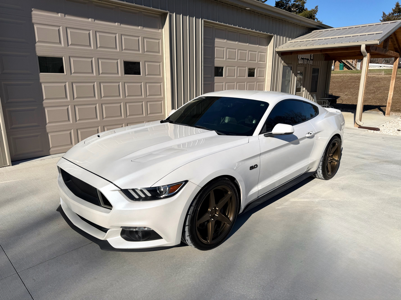 Ford Mustang GT Premium Coupe 2017