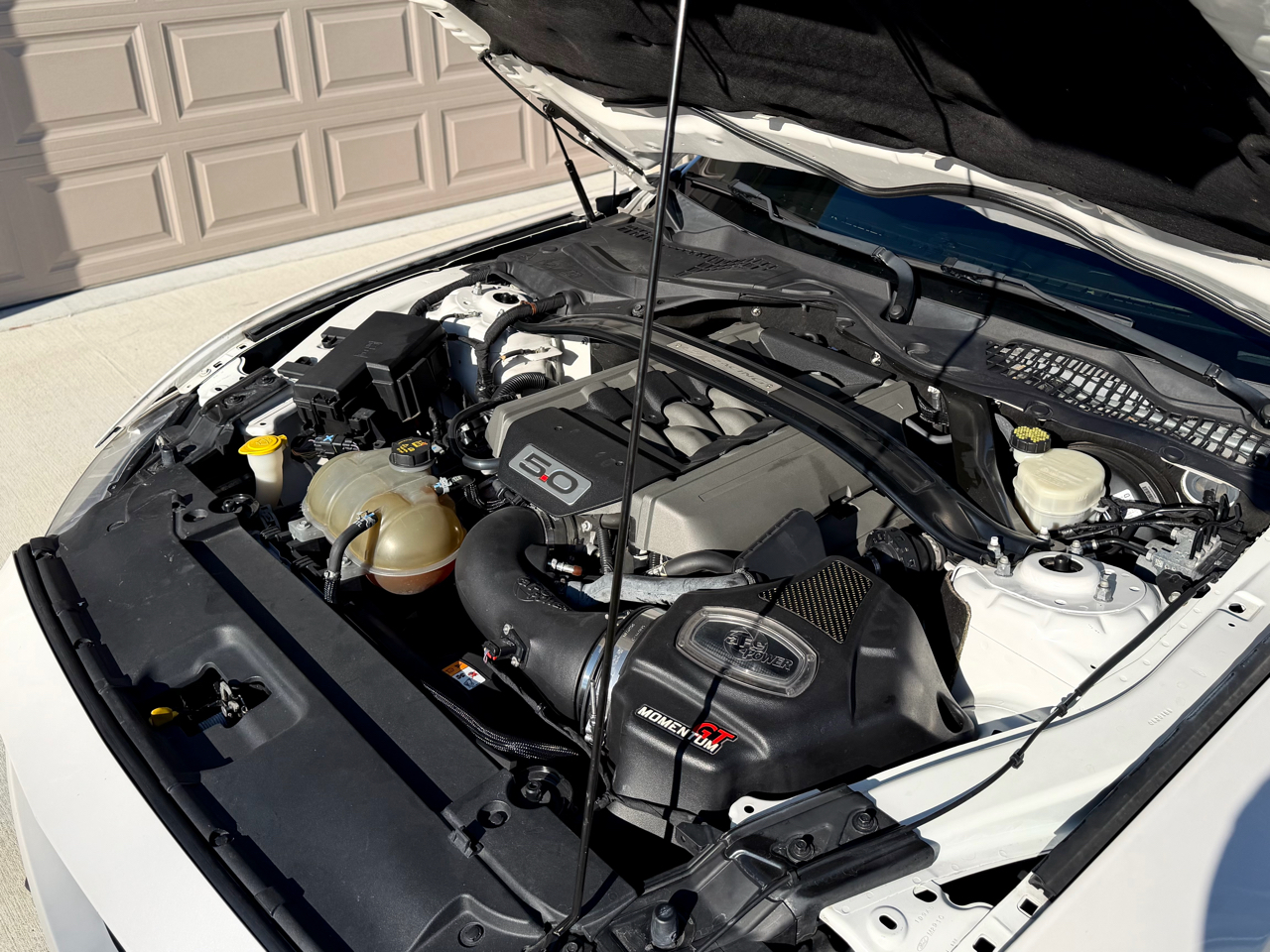 Ford Mustang GT Premium Coupe 2017