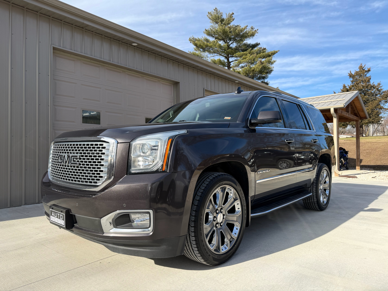 GMC Yukon Denali 4WD 2016