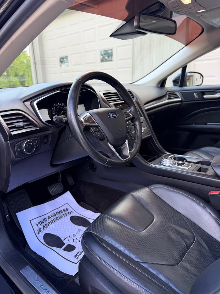 Ford Fusion Titanium AWD 2019