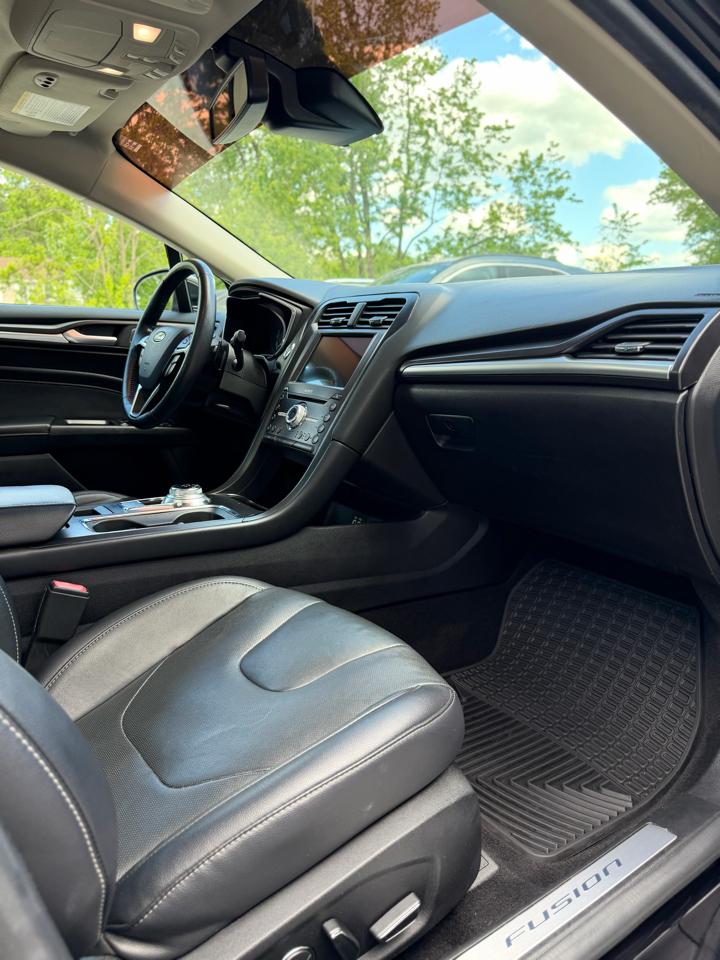 Ford Fusion Titanium AWD 2019