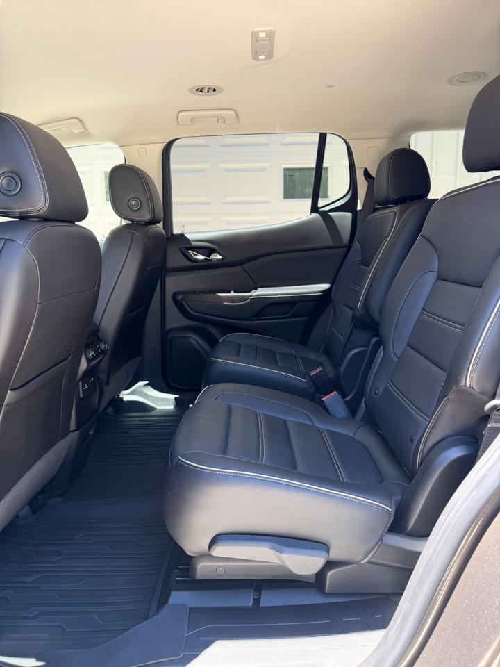 2020 GMC Acadia Denali - Photo 9