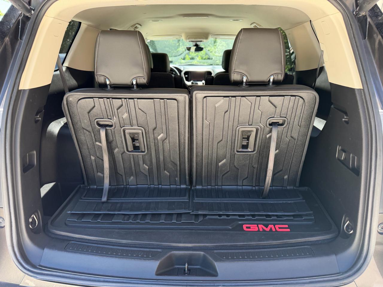 2020 GMC Acadia Denali - Photo 11
