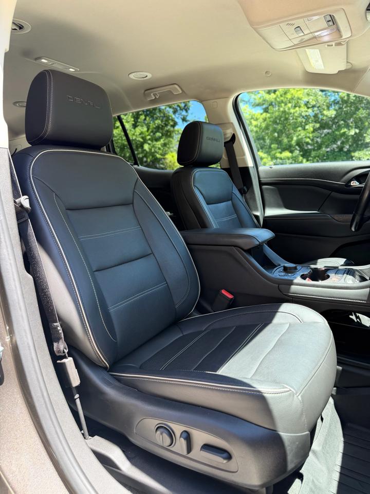 2020 GMC Acadia Denali - Photo 15