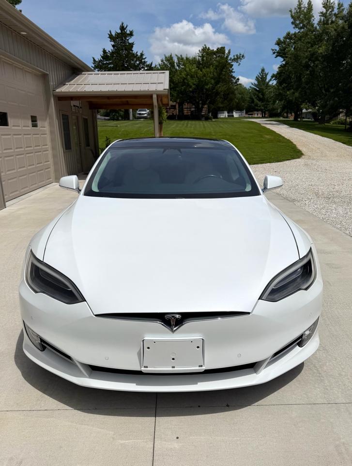 Tesla Model S 100D 2018