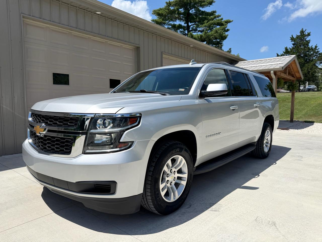 2016 Chevrolet Suburban LS