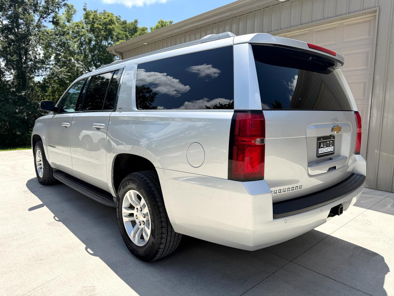 Chevrolet Suburban LS 2016