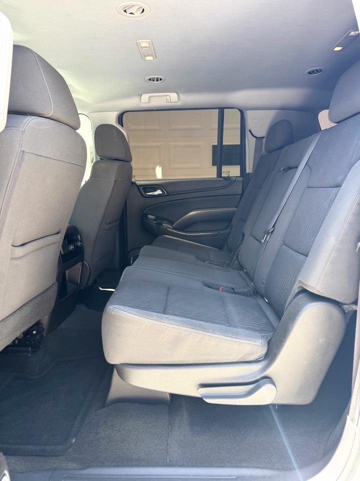 Chevrolet Suburban LS 2016