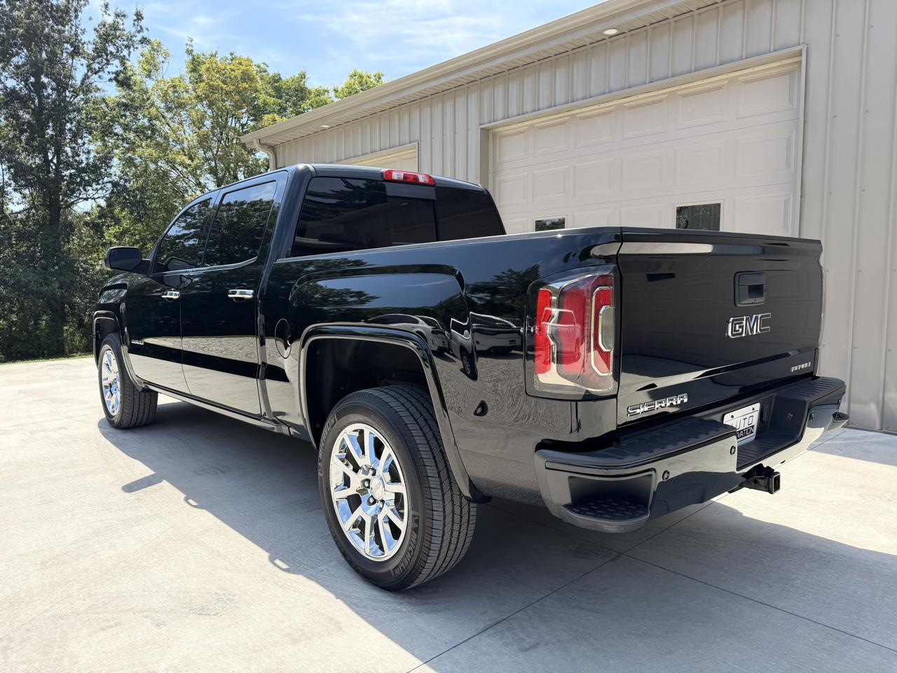 GMC Sierra 1500 Denali Crew Cab Short Box 4WD 2017
