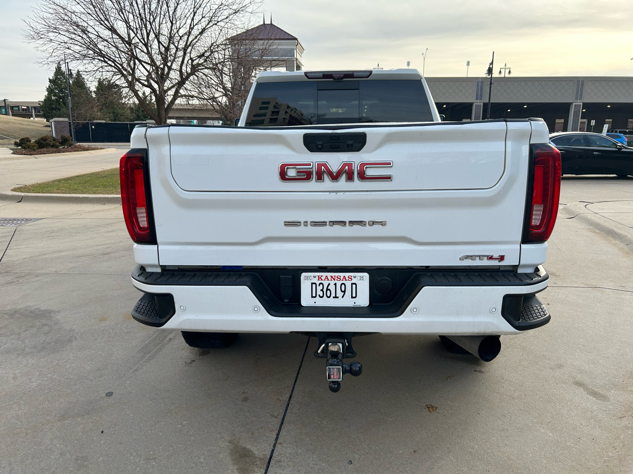 GMC Sierra 2500HD AT4 Crew Cab 4WD 2021