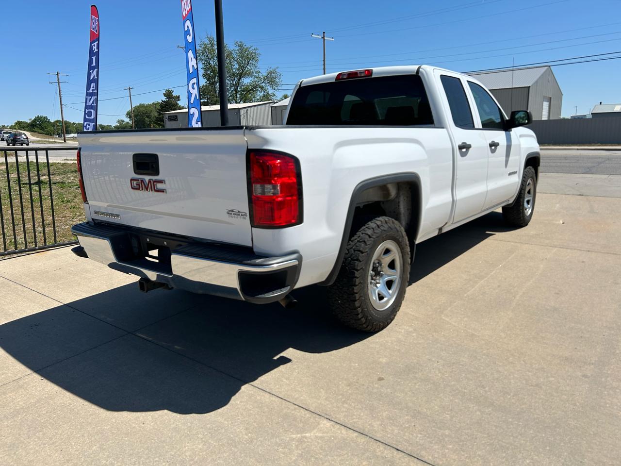 GMC Sierra 1500 Base Double Cab 2WD 2016