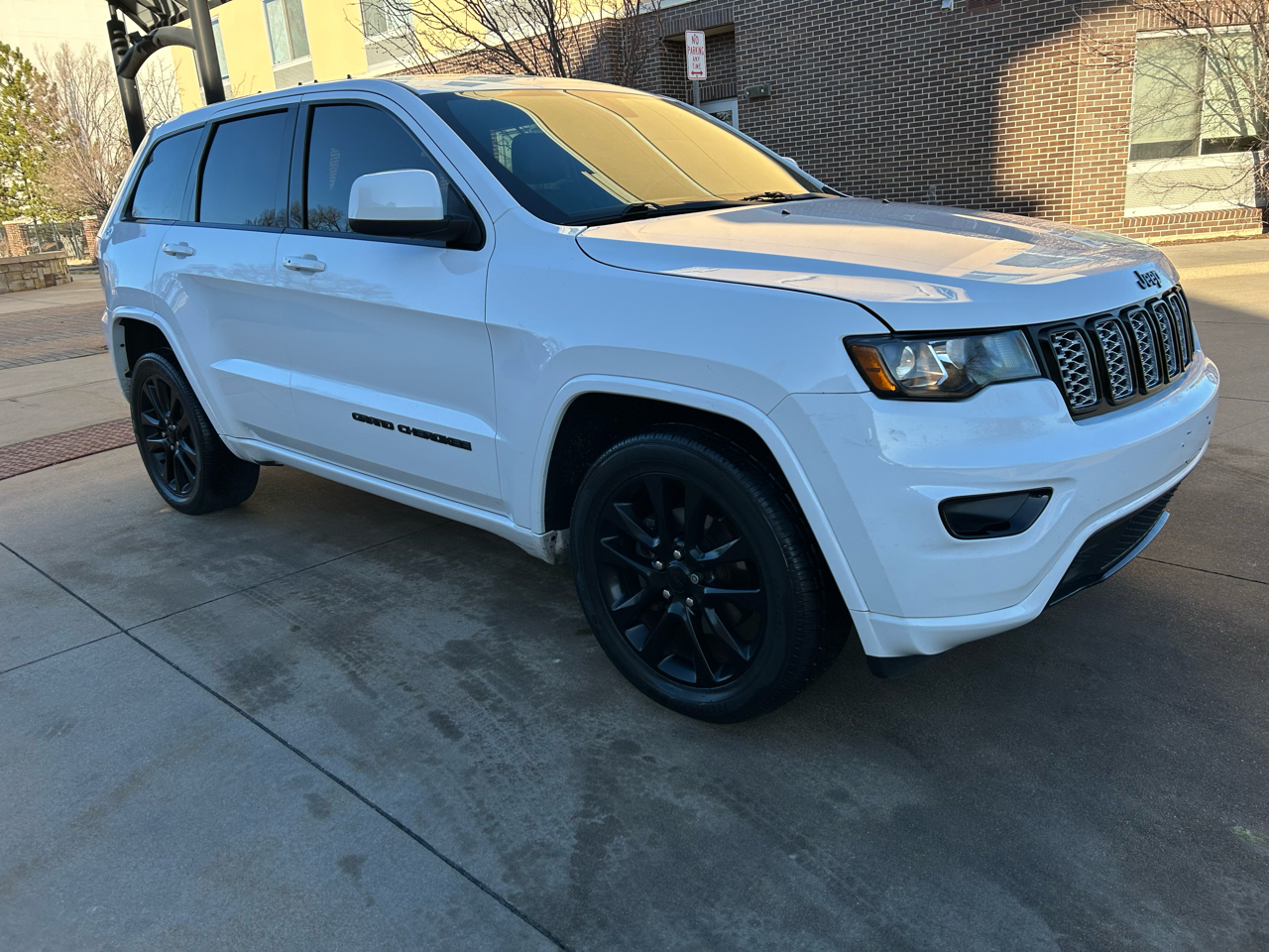 Jeep Grand Cherokee Altitude 4x4 2018