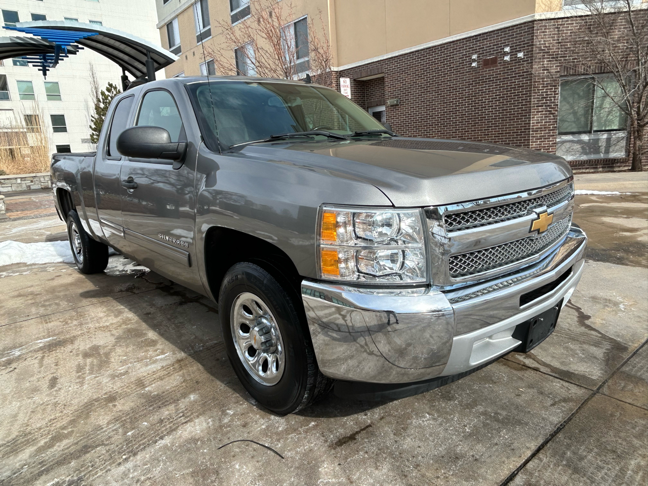 Chevrolet Silverado 1500 LS Extended Cab 2WD 2013