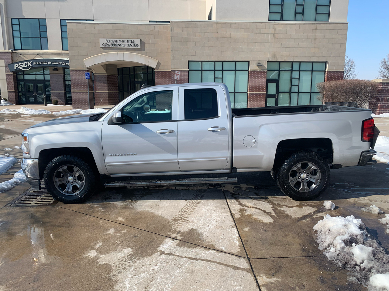 Chevrolet Silverado 1500 LT Double Cab 2WD 2018