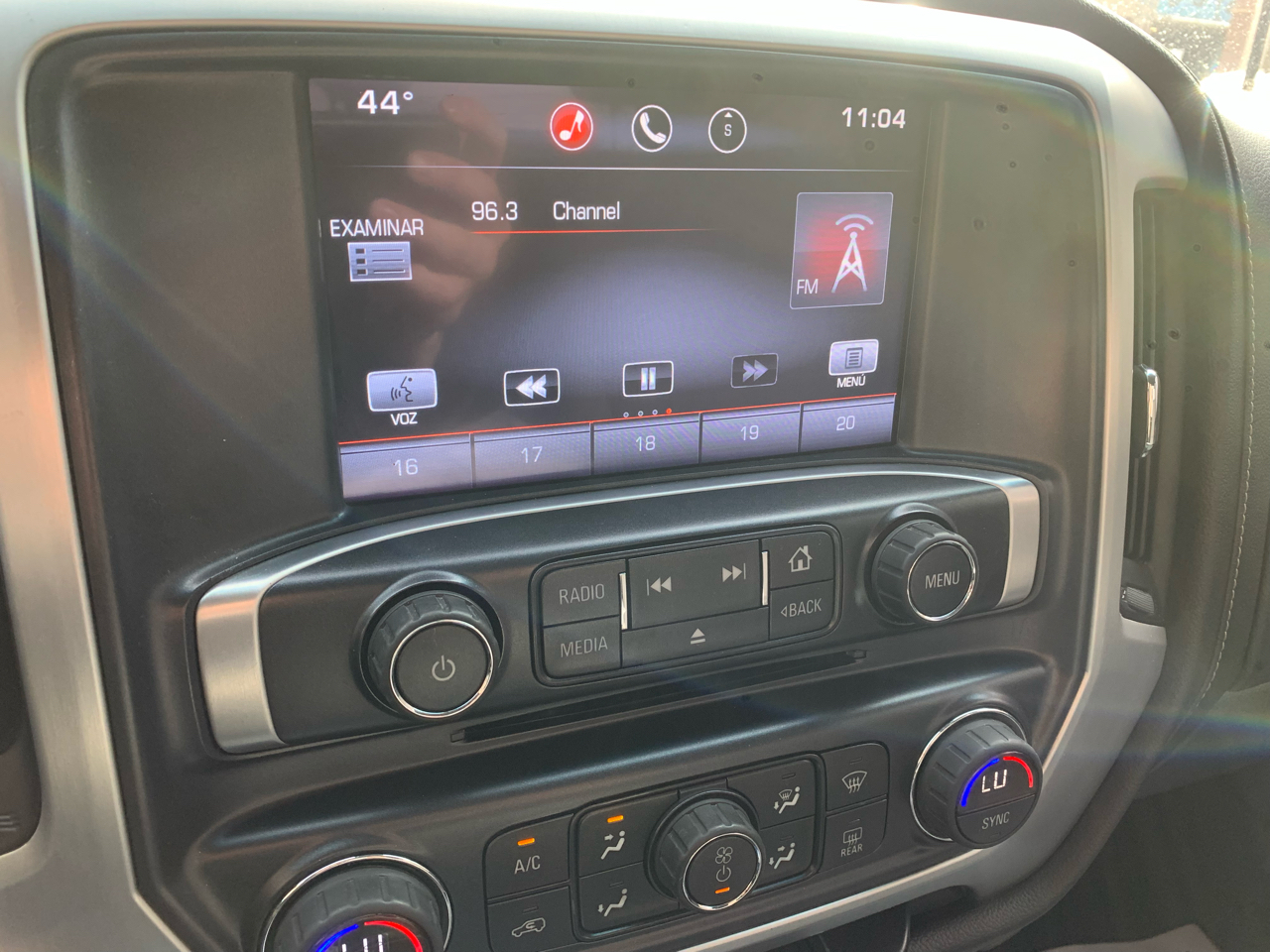 GMC Sierra 1500 SLE Double Cab 2WD 2015