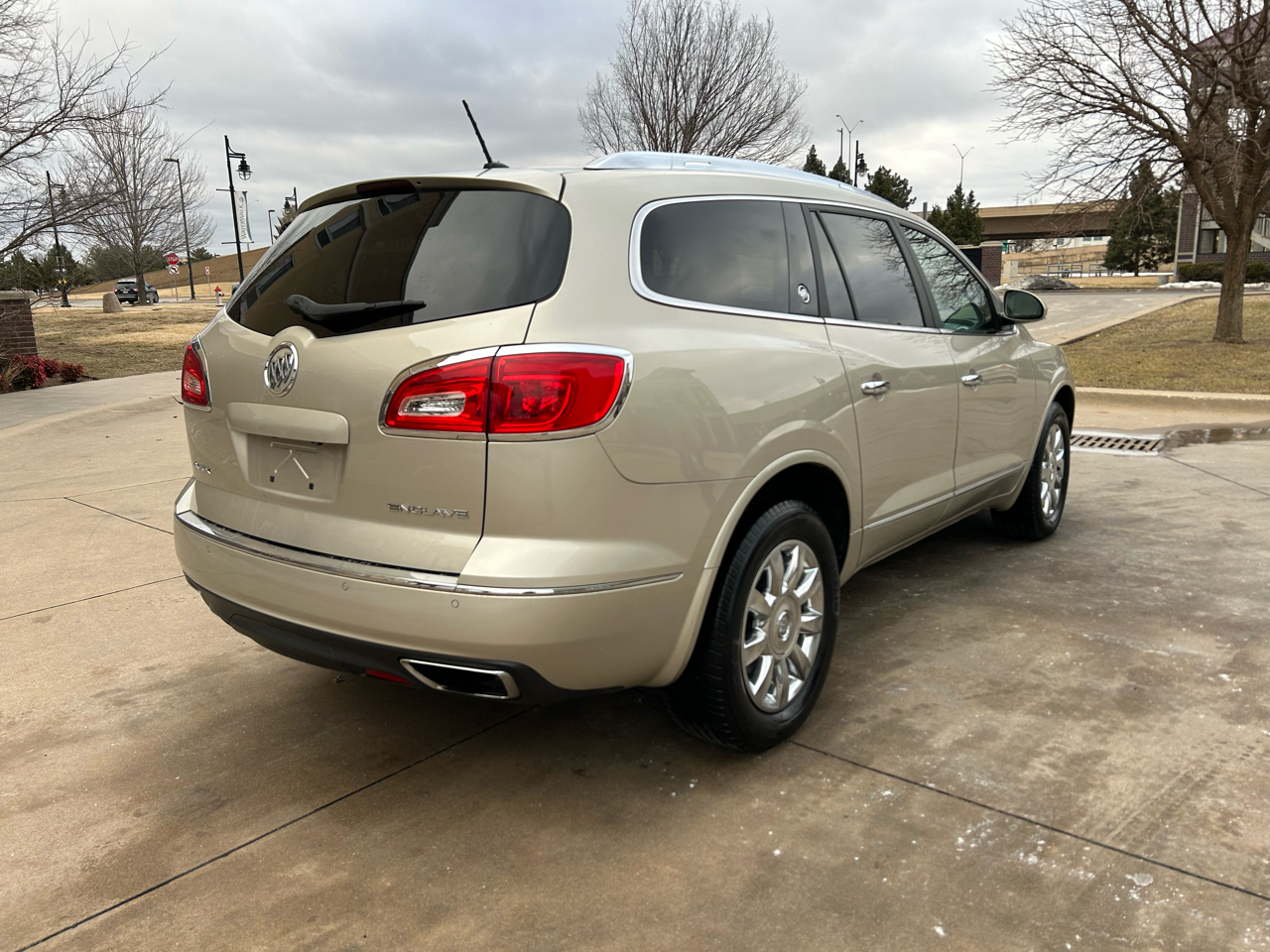 Buick Enclave Leather FWD 2015