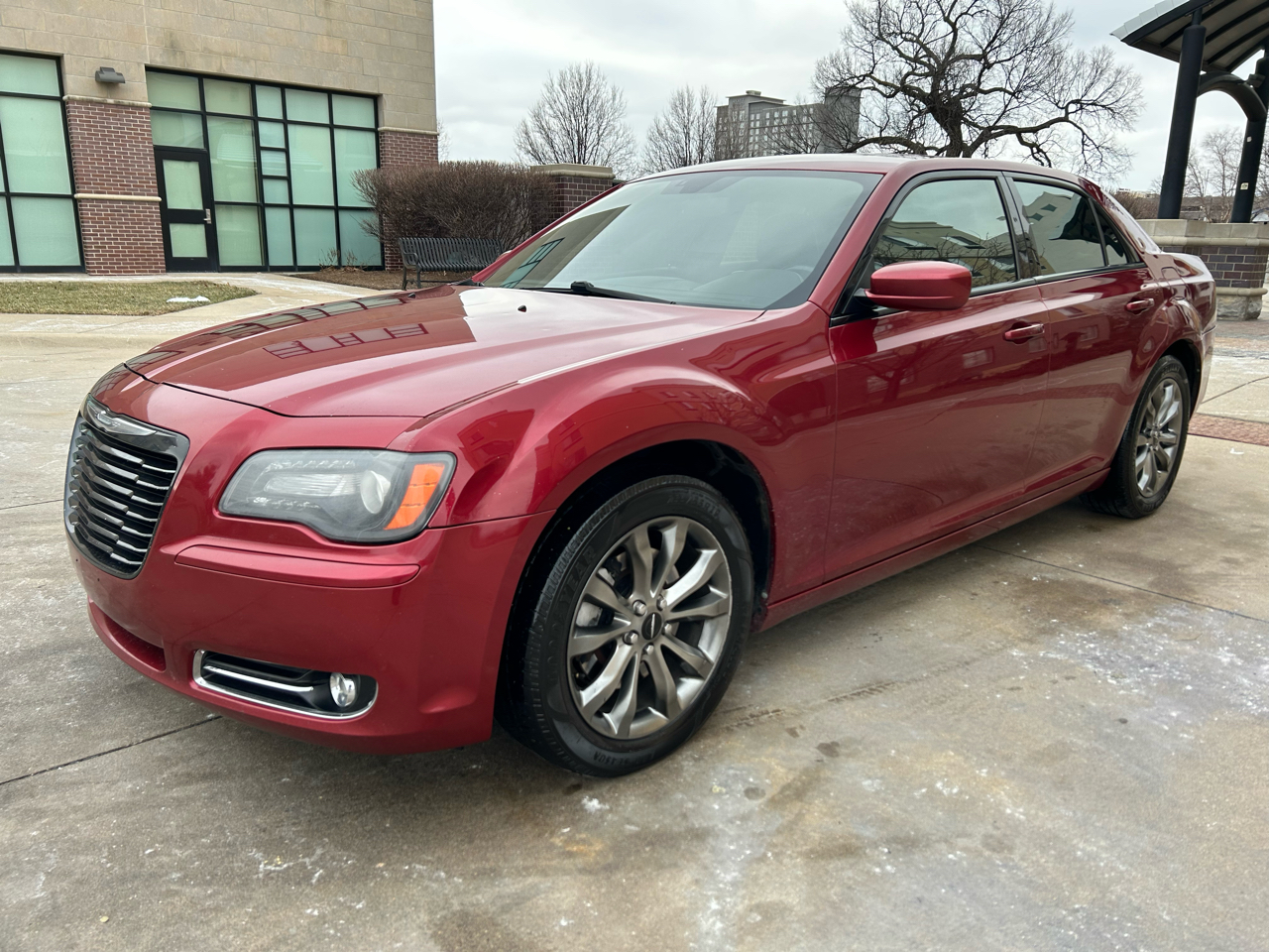 Chrysler 300 S V6 AWD 2014