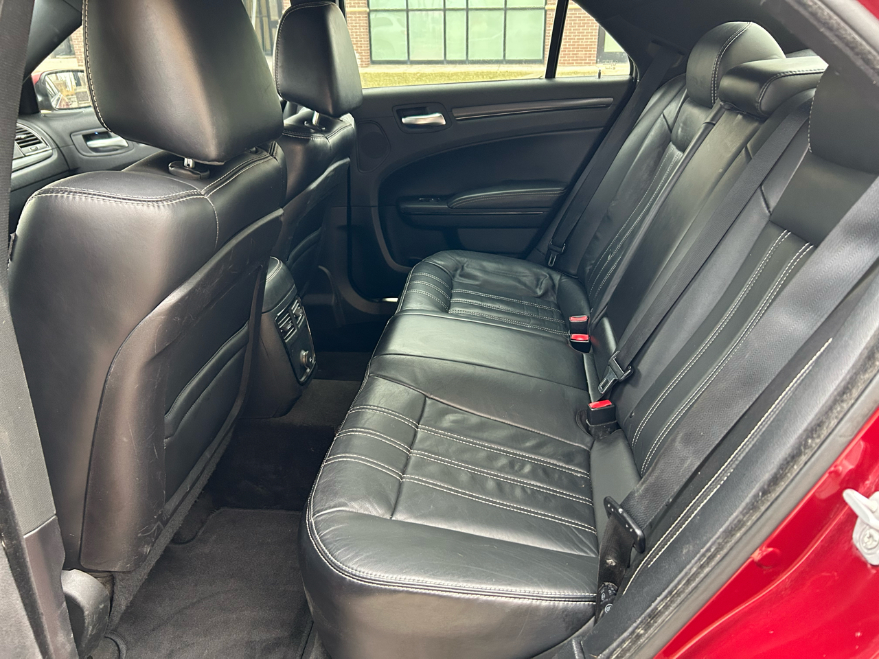 Chrysler 300 S V6 AWD 2014